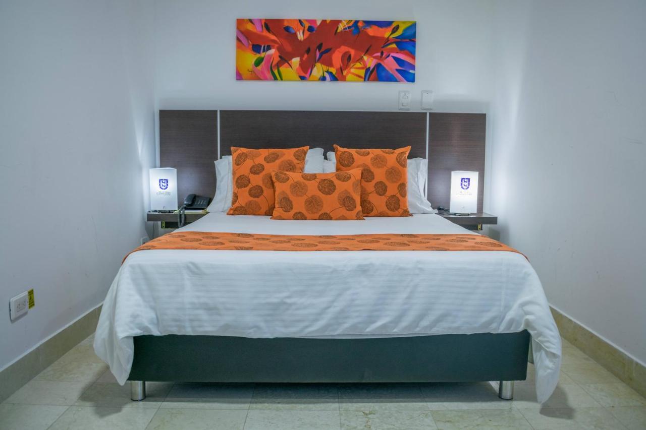 Hotel Montes De La Castellana Armenia  Bagian luar foto