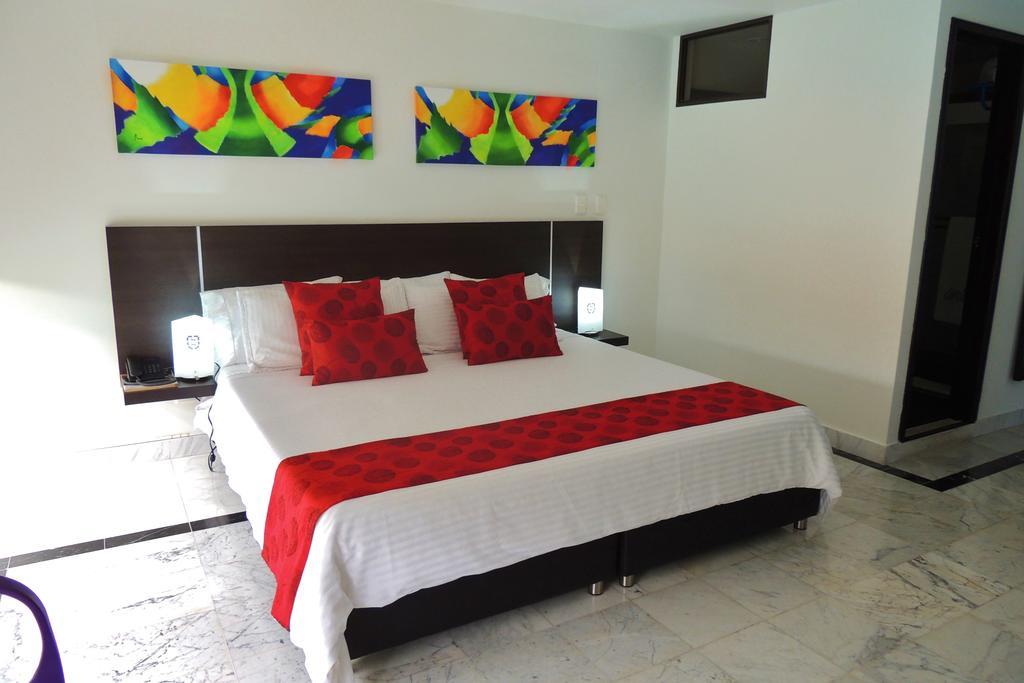 Hotel Montes De La Castellana Armenia  Bagian luar foto